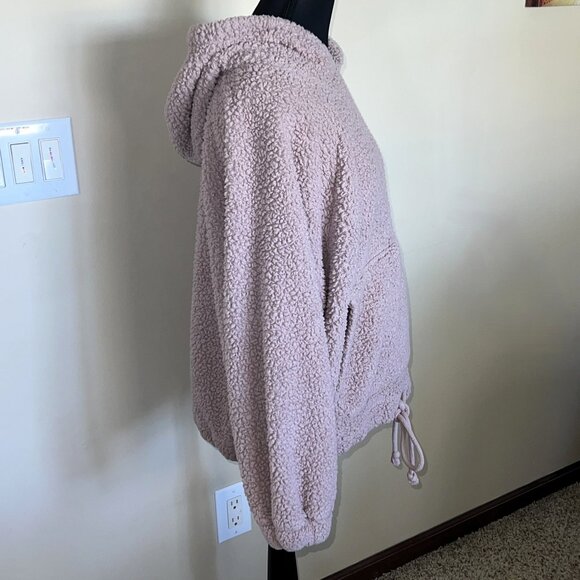 American Eagle Outfitters Sherpa pullover hoodie Dusty Pink Size Medium - Picture 3 of 8
